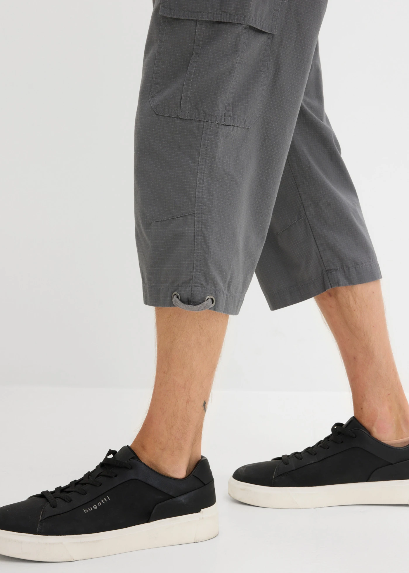 Bermuda long poches cargo regular 100% coton • gris fumé • Boutique bonprix