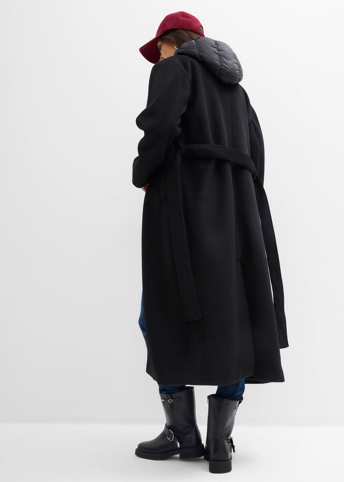 Těhotenský kabát se vsadkou na miminko a s vyjímatelnou vestou 6 v 1 • černá • bonprix obchod