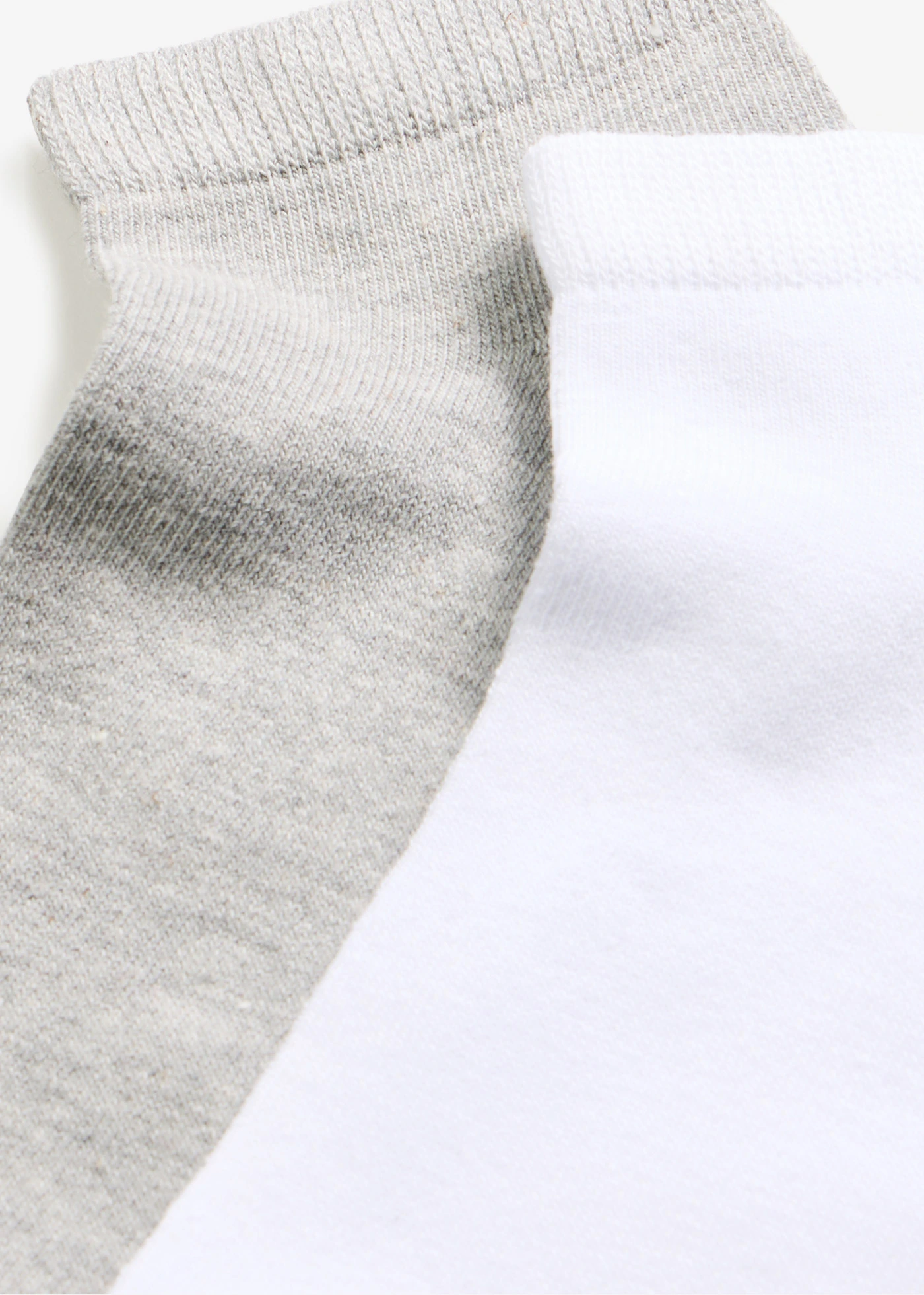 Lot de 10 paires de chaussettes courtes • blanc + gris clair chiné • Boutique bonprix