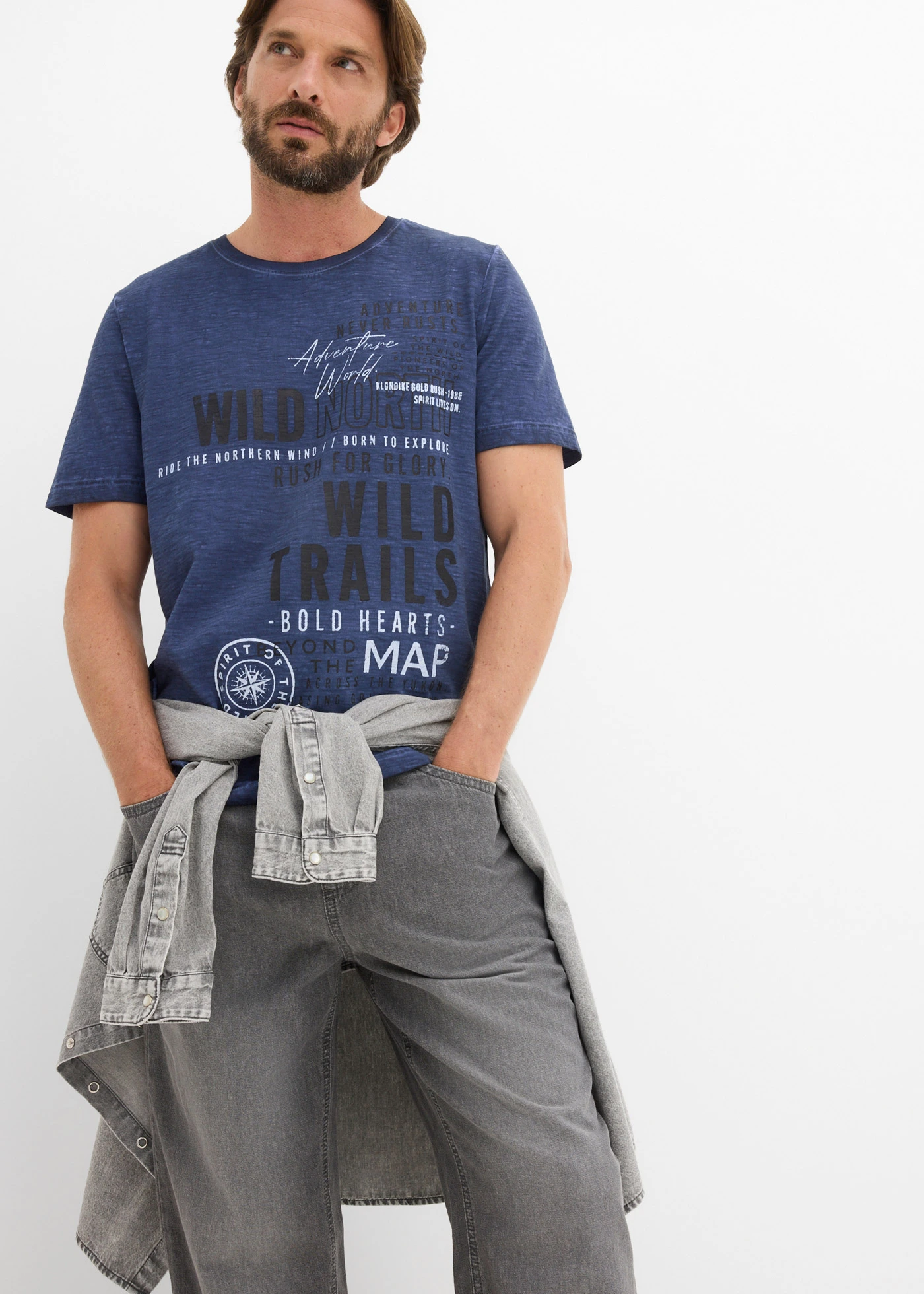 T-shirt in gewassen look • indigo met print • bonprix online shop