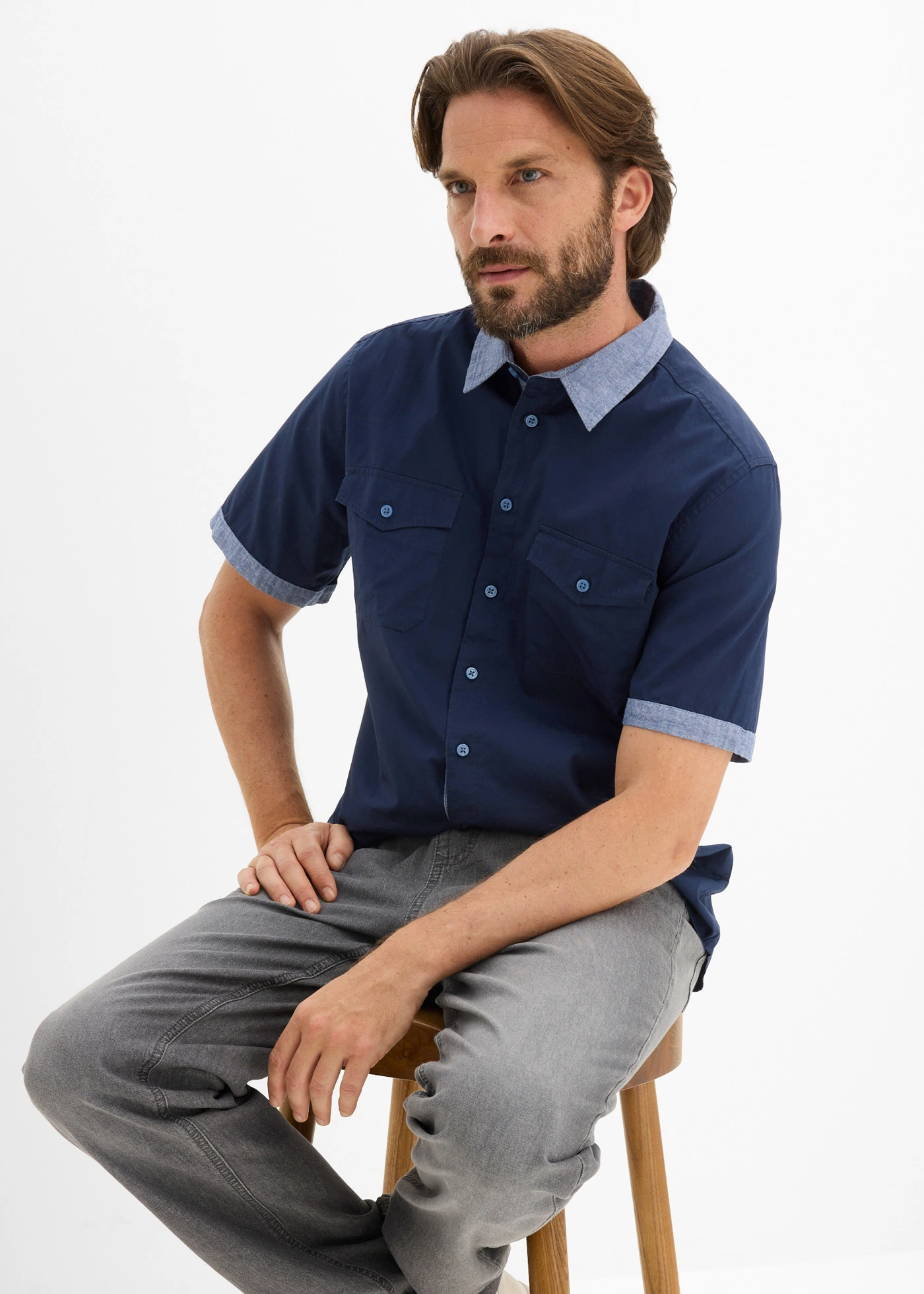 Chemise manches courtes style 2en1 • bleu foncé • Boutique bonprix