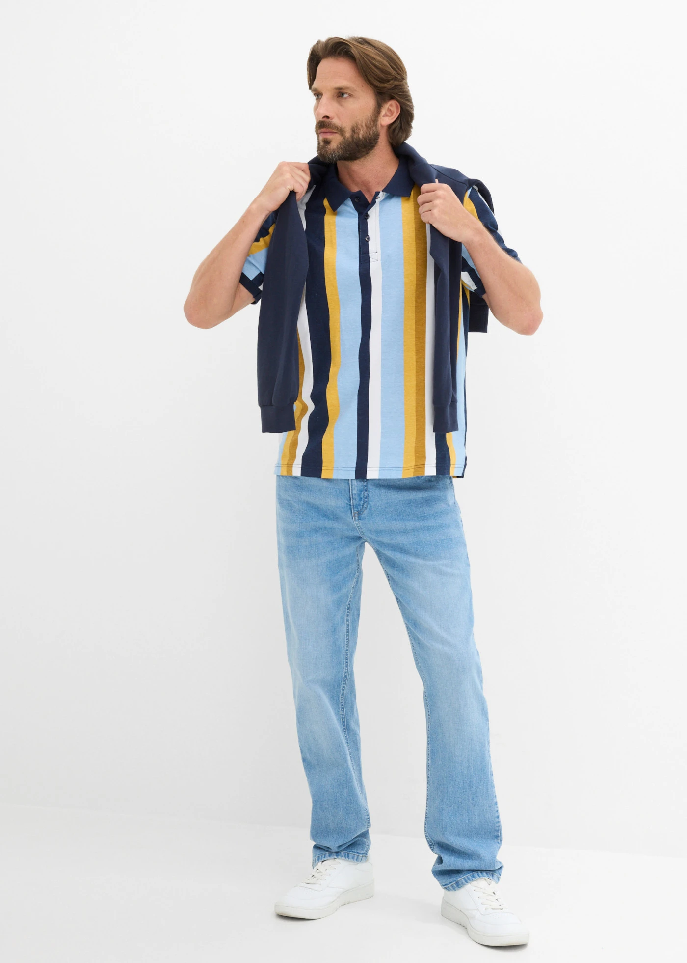 Jeansy ze stretchem, regular fit, straight • jasnoniebieski denim • sklep bonprix