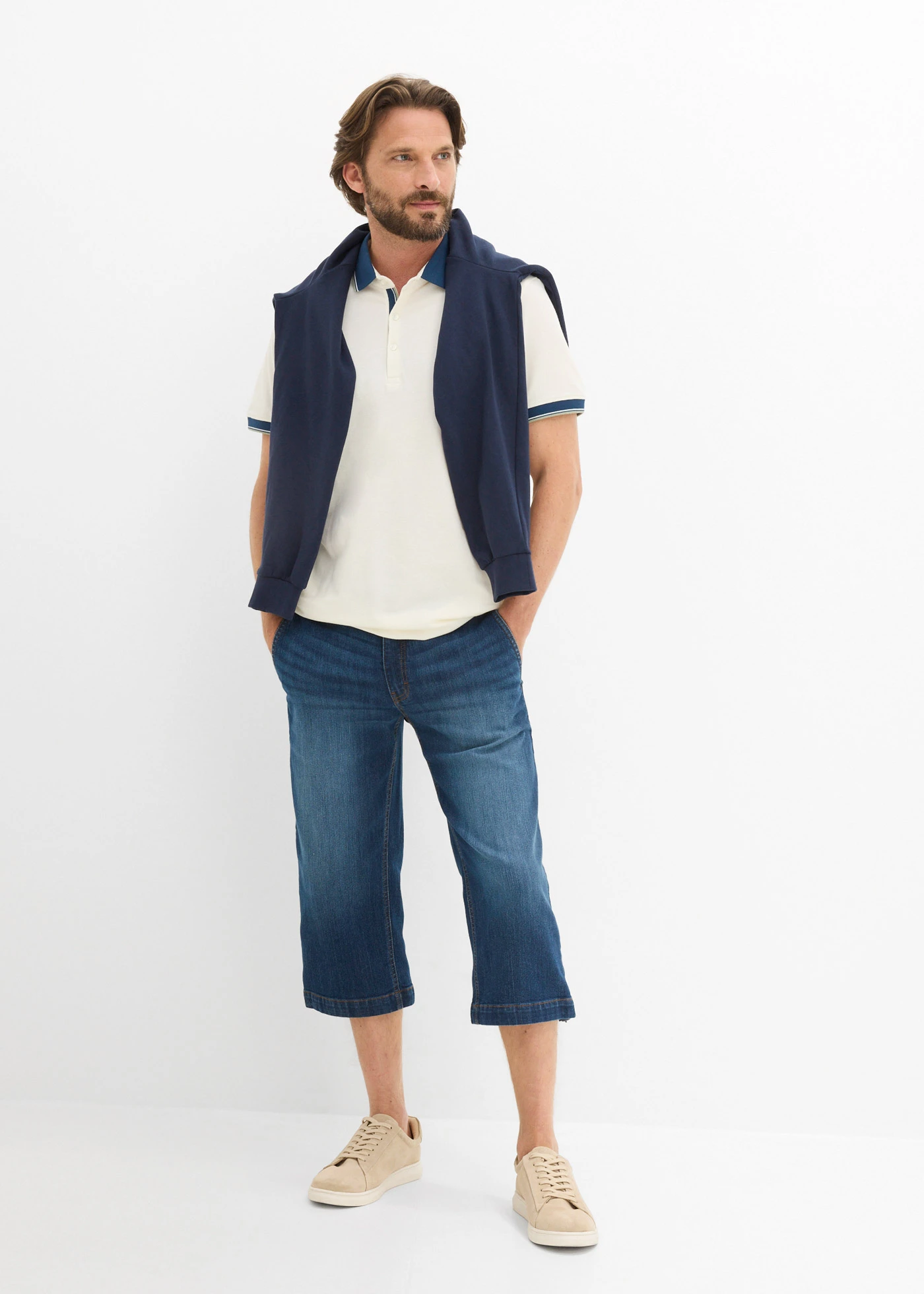 Blugi 3/4 subțiri, cu stretch și talie elastică, Regular Fit • bleumarin denim • magazin bonprix
