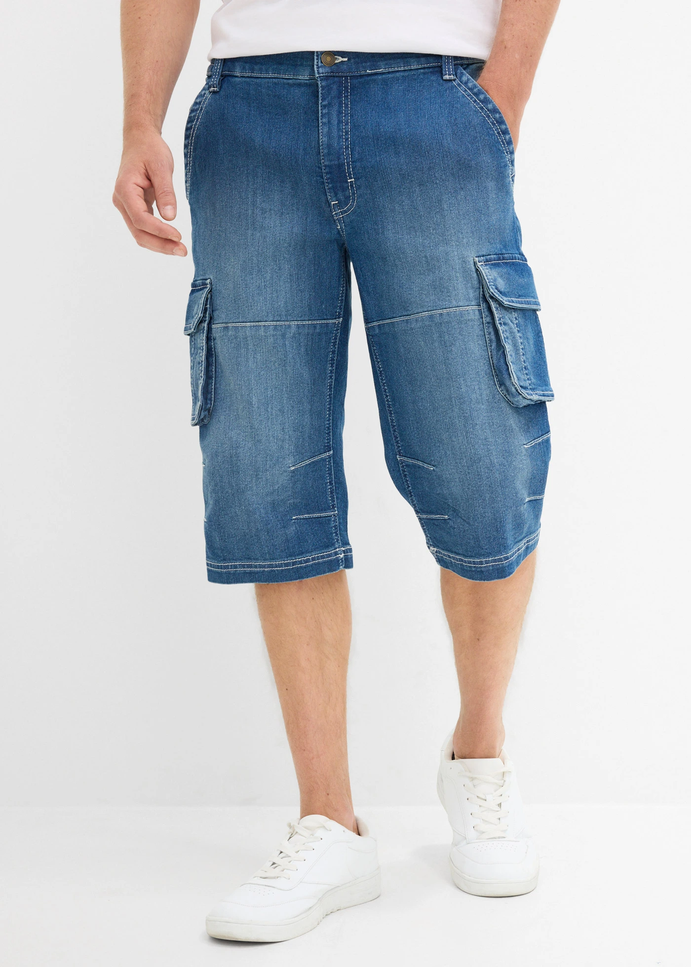 Bermuda long en jean léger à taille élastiquée, regular • bleu denim • Boutique bonprix
