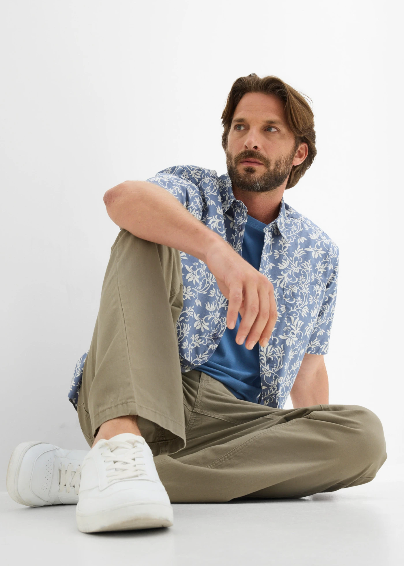 Regular Fit twill nadrág tiszta pamutból, Straight • világos olivazöld • bonprix áruház