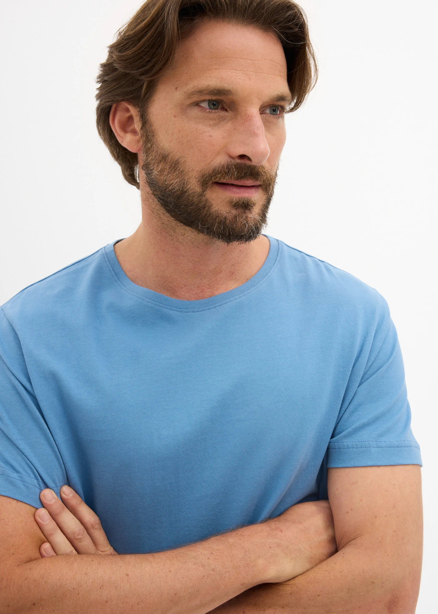 Lot de 5 T-shirts • bleu mat + bleu jean + indigo clair + bleu foncé + gris chiné • Boutique bonprix