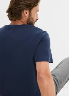 Tricou din bumbac 100% • bleumarin cu imprimeu • magazin bonprix