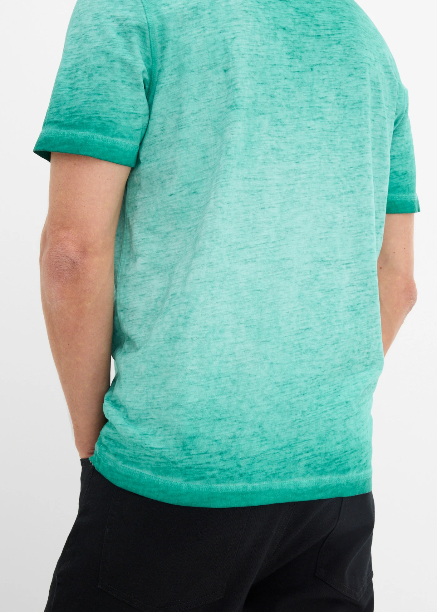 Bluză henley cu mâneci scurte, cu aspect prespălat, din bumbac organic 100% • verde oceanic uzat • magazin bonprix