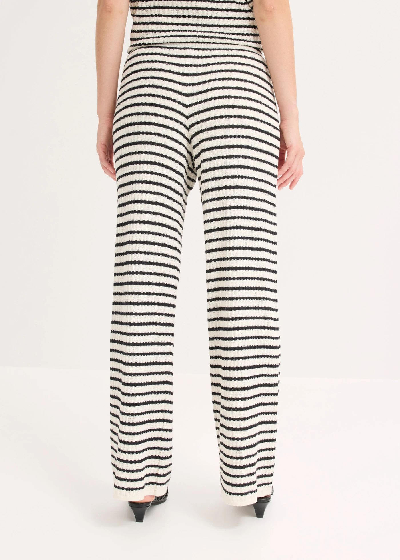Gebreide broek van luchtige linnenmix • parelwit-zwart gestreept • bonprix online shop