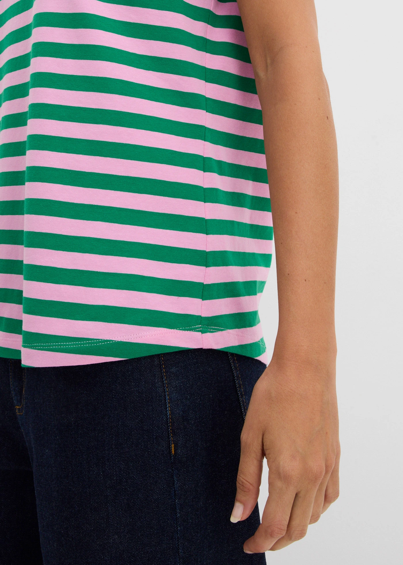 T-shirt met boothals • roze/edelsteengroen gestreept • bonprix online shop