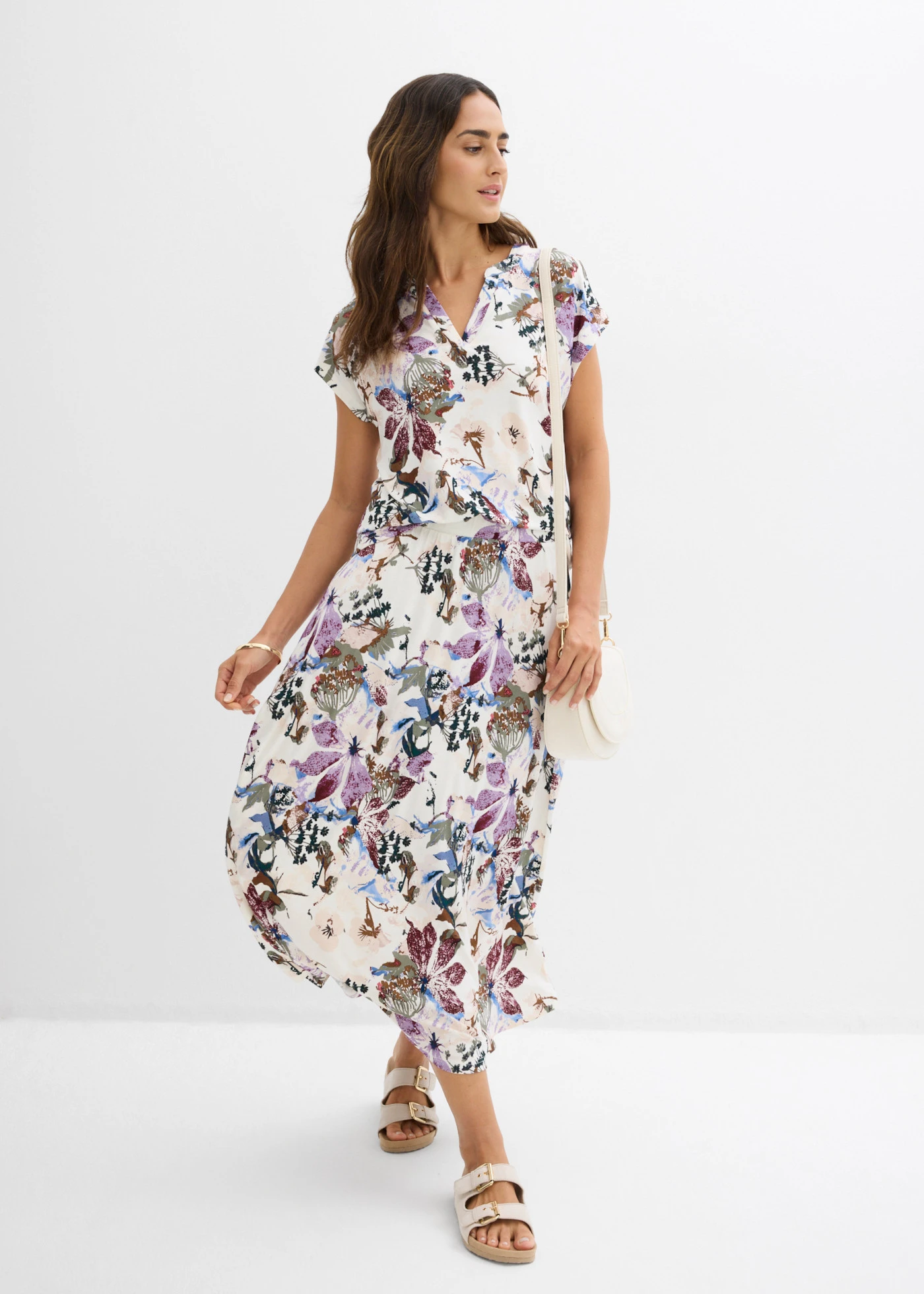 Tuniek met korte mouwen van soepele viscose • ecru gebloemd • bonprix online shop