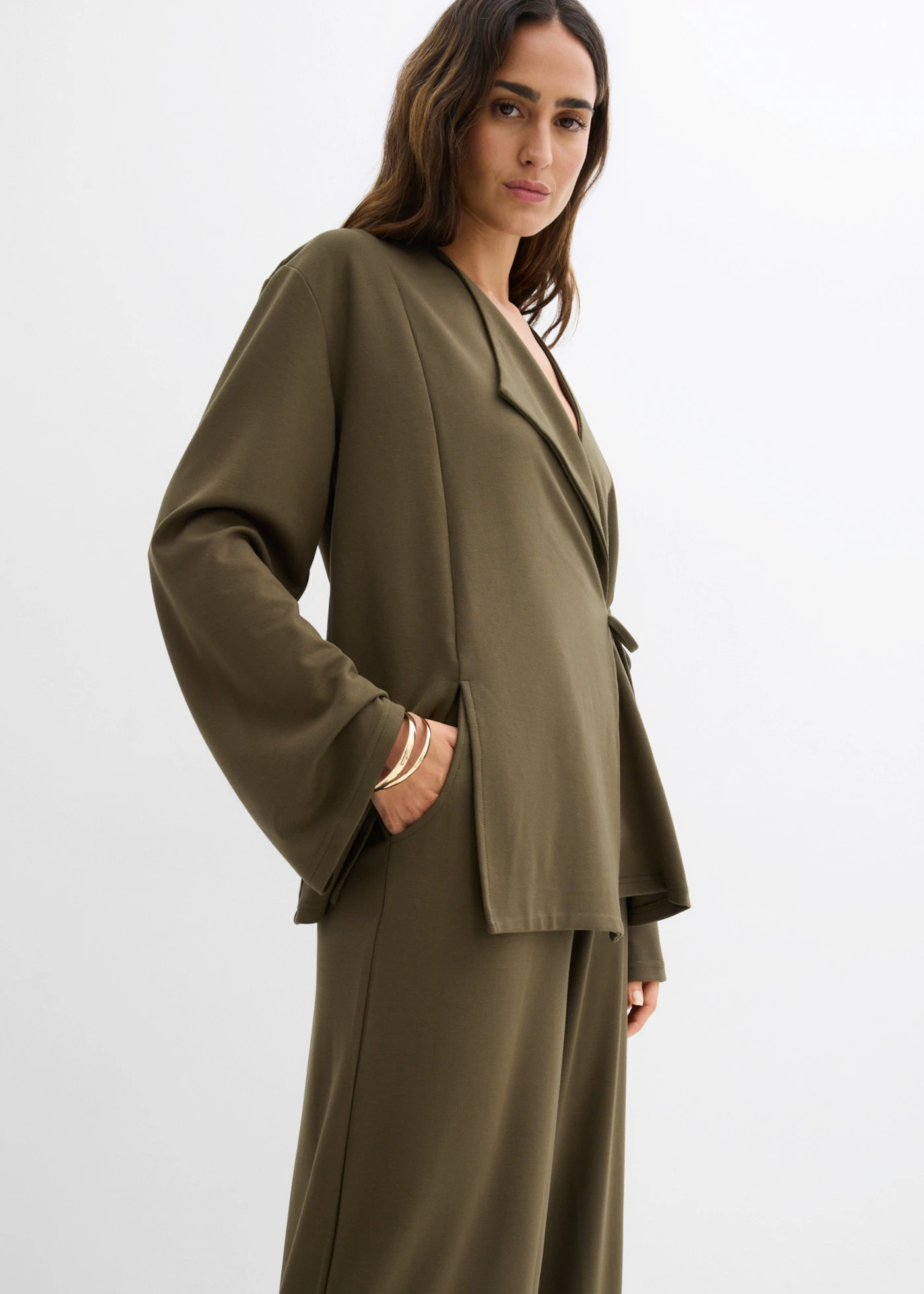 Broek van viscosemix • donkerolijfgroen • bonprix online shop