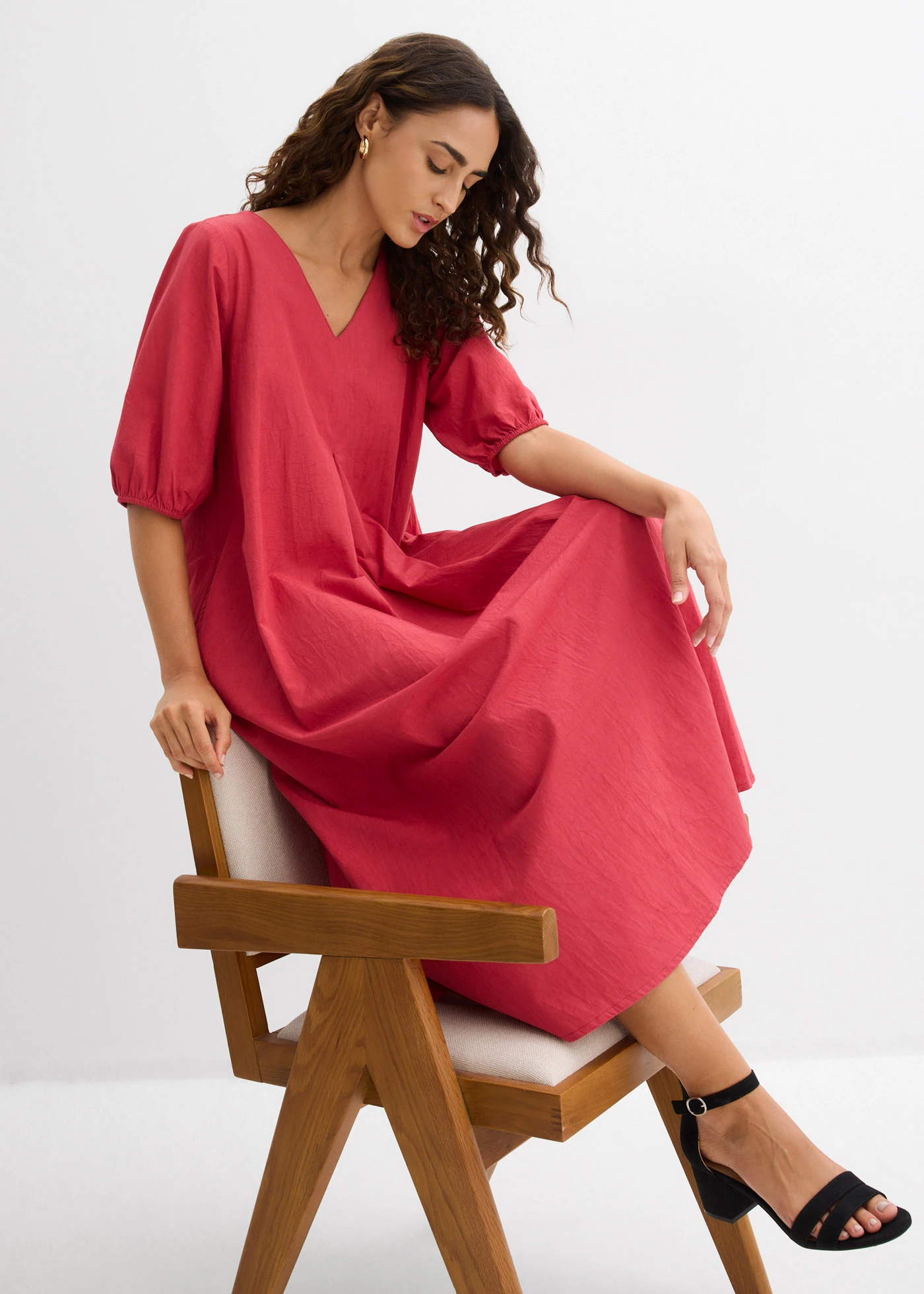 Robe midi 100% coton • rouge cerise • Boutique bonprix