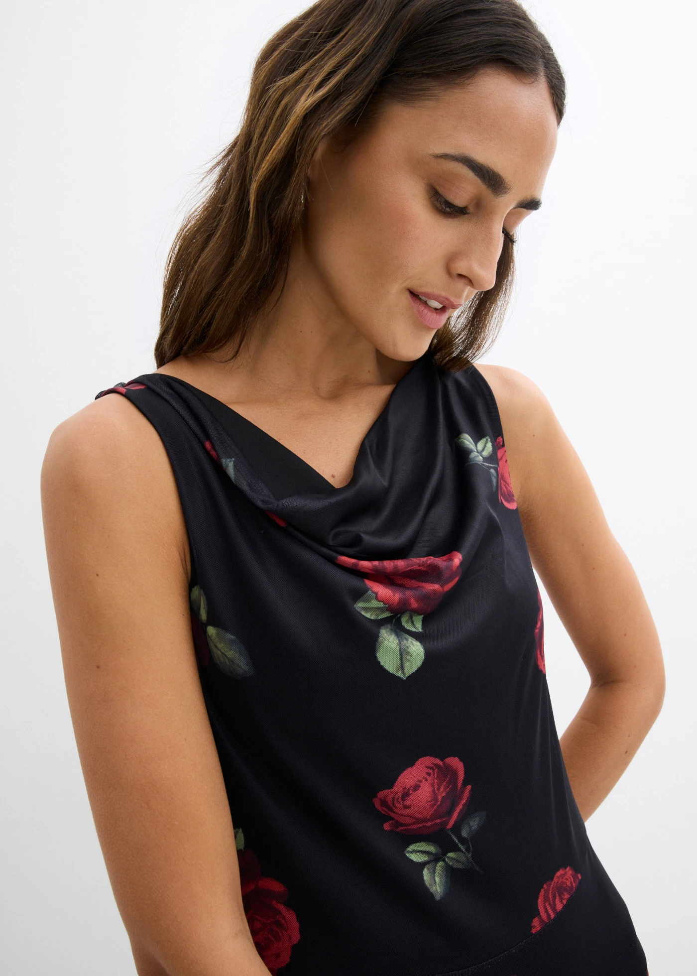 Robe midi en mesh doux • noir floral • Boutique bonprix