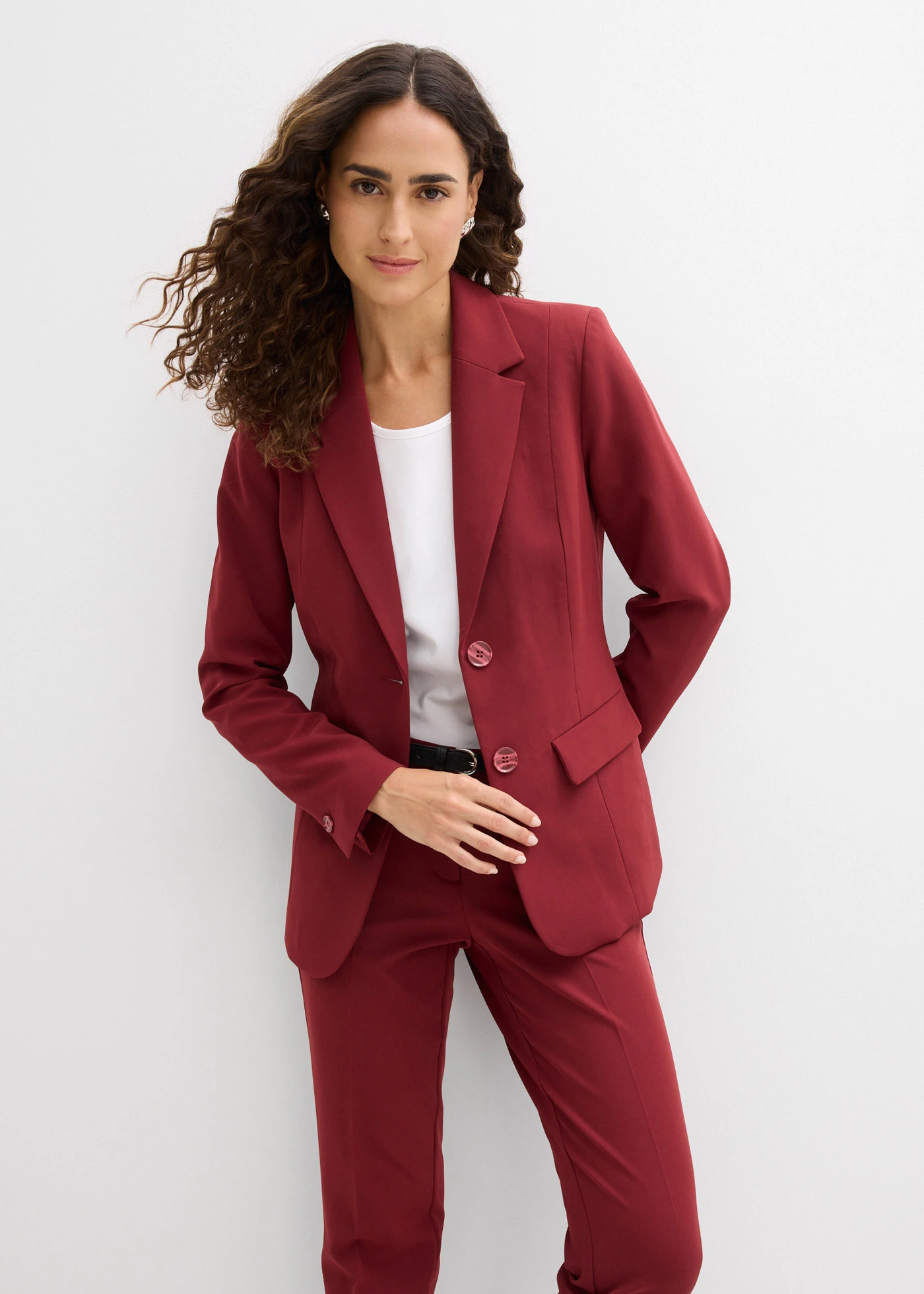 Costum cu pantaloni • roșu rubiniu • magazin bonprix