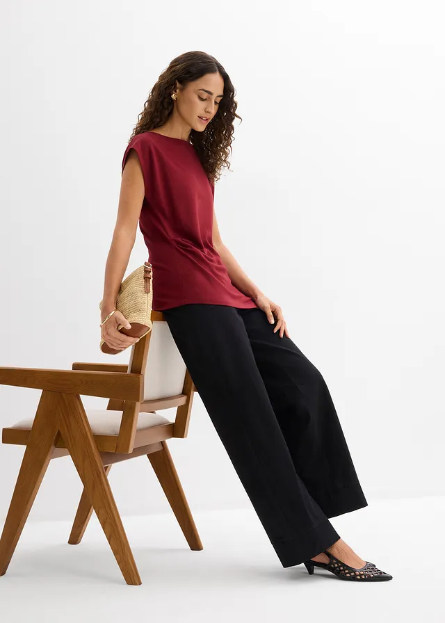 Asymmetrische top van Punto di Roma, Kleur: robijnrood