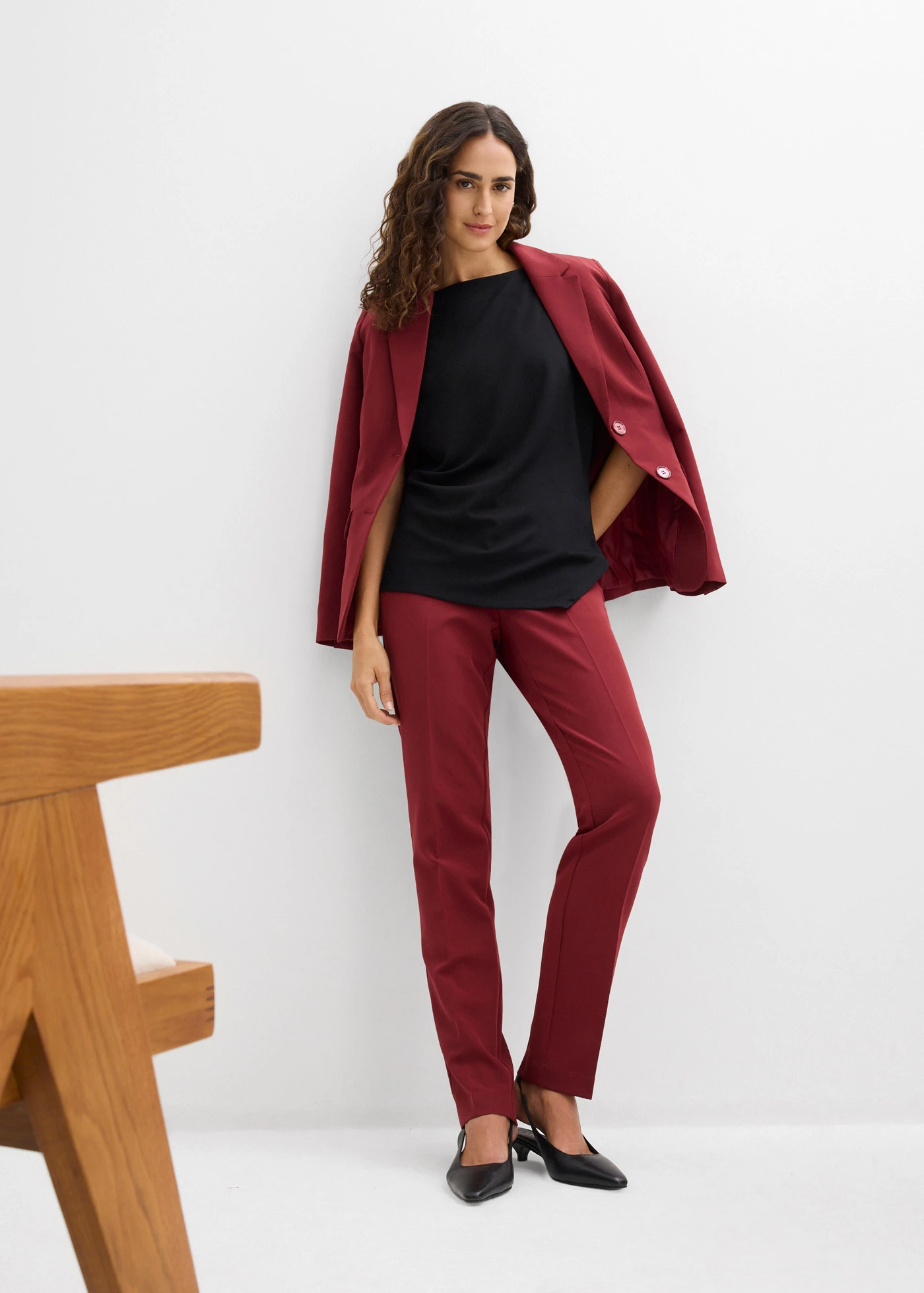 Asymmetrische top van Punto di Roma • zwart • bonprix online shop