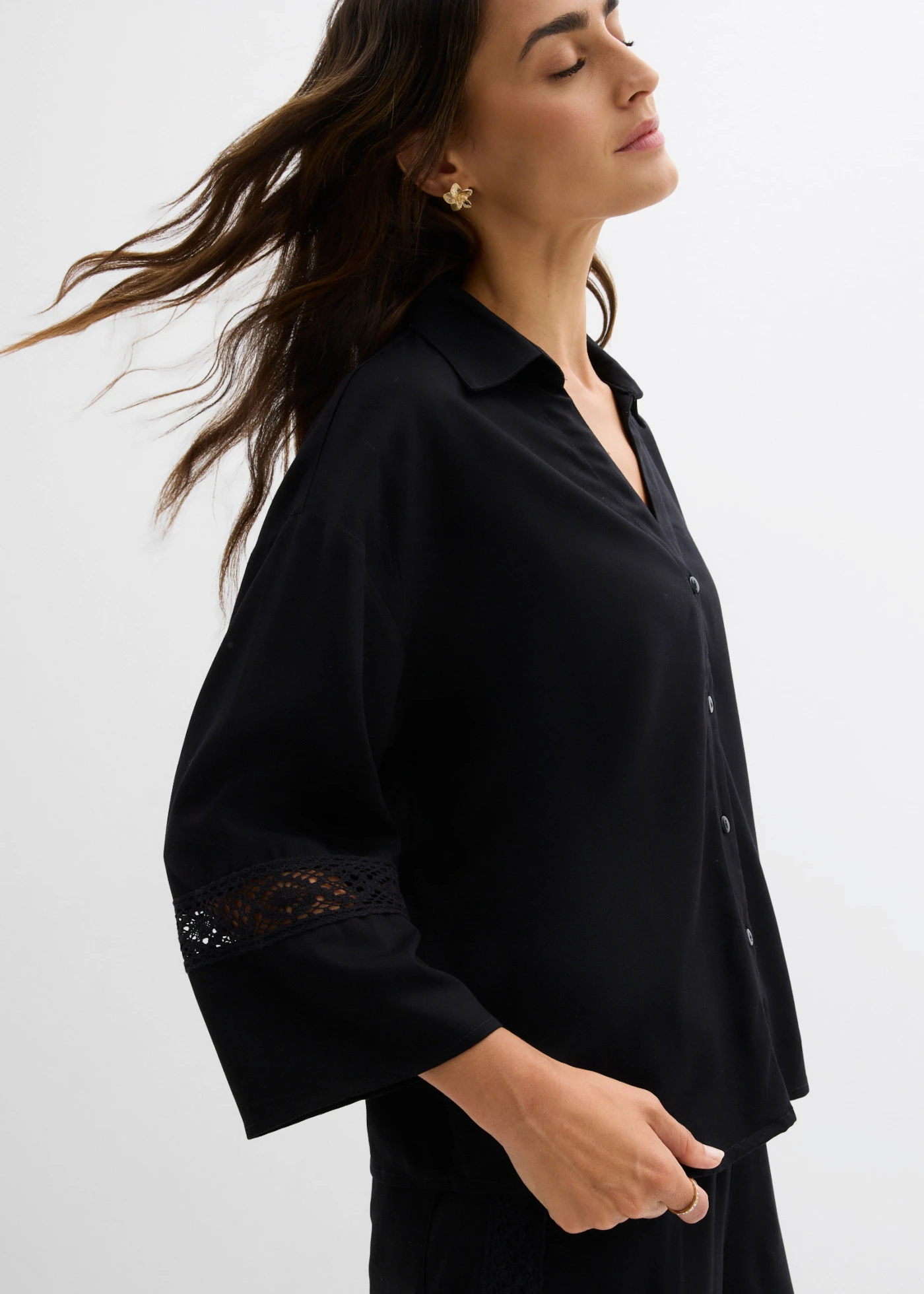 Blouse van soepele viscose • zwart • bonprix online shop