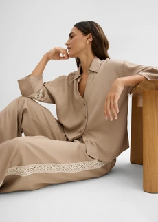 Blouse van soepele viscose • rietbeige-kiezelgrijs • bonprix online shop