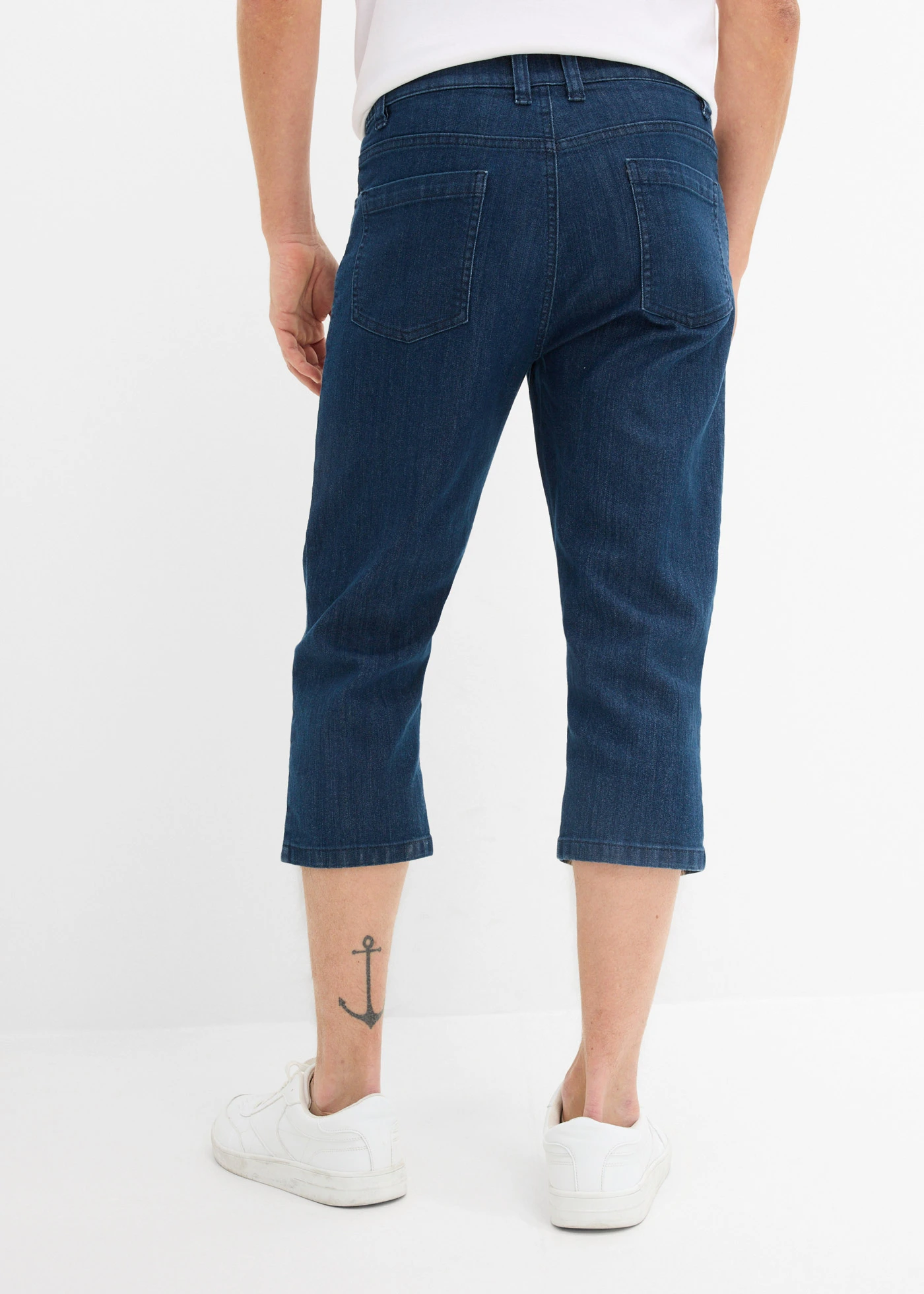 Lekkie jeansy 3/4 z elastyczną wstawką w talii, slim fit • granatowy denim • sklep bonprix