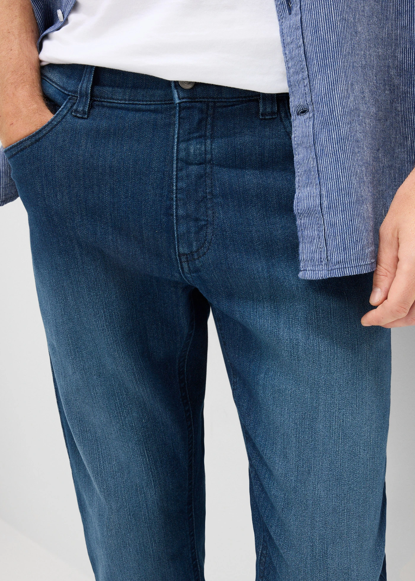 Lekkie jeansy 3/4 z elastyczną wstawką w talii, slim fit • granatowy denim • sklep bonprix