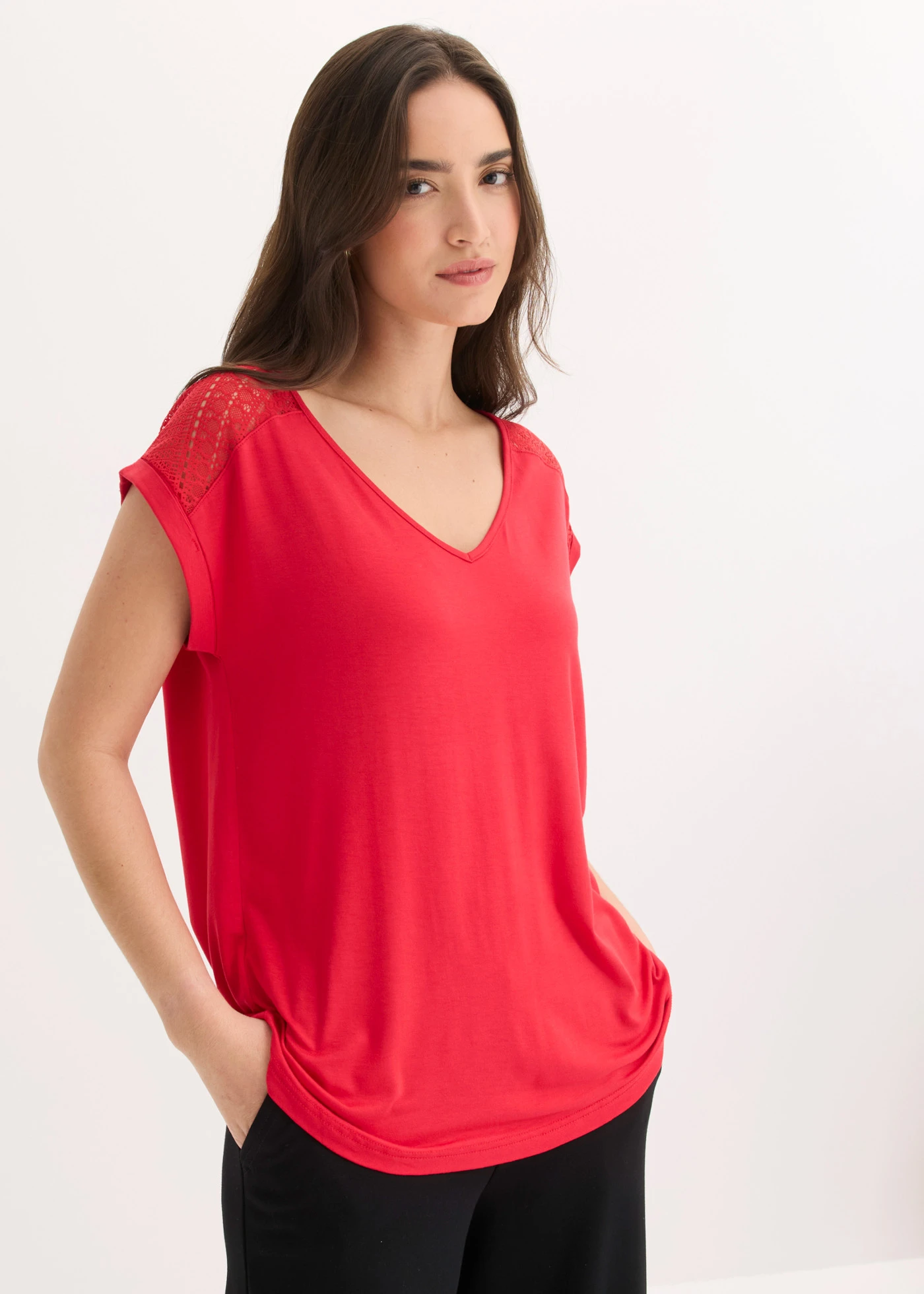 Shirt in een zachte viscosemix • rood • bonprix online shop