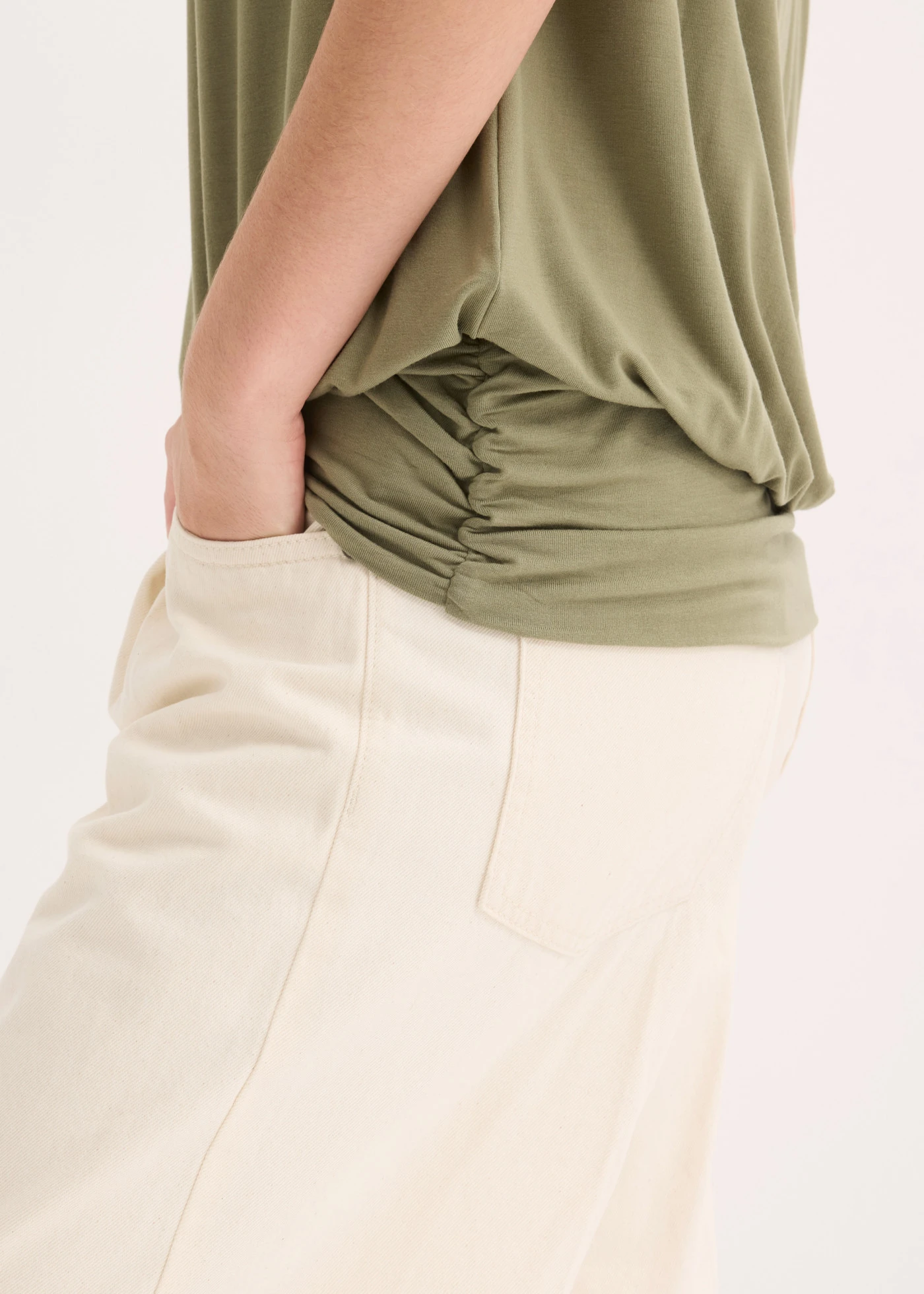 Shirt in een zachte viscosemix • olijfgroen • bonprix online shop