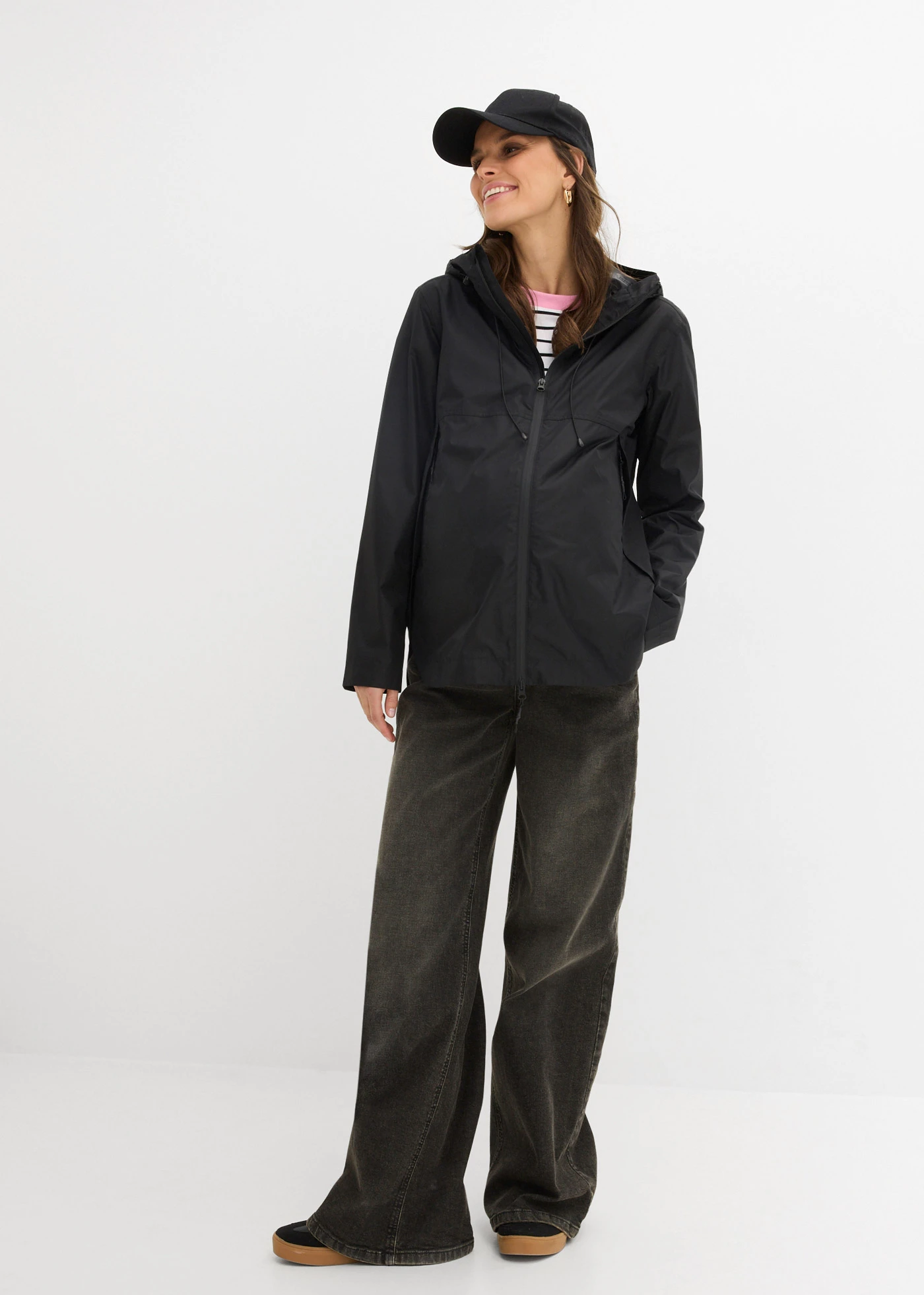 Veste de grossesse ultra-légère imperméable et coupe-vent, fonction portage • noir • Boutique bonprix