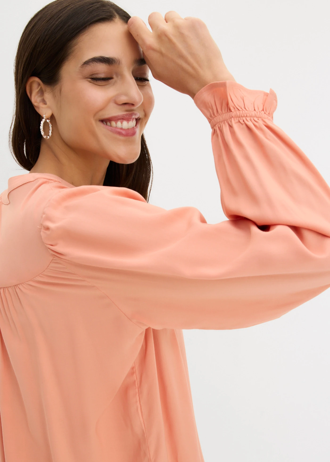 Bluză Prairie din viscoză fluidă • galben-caisă soft • magazin bonprix