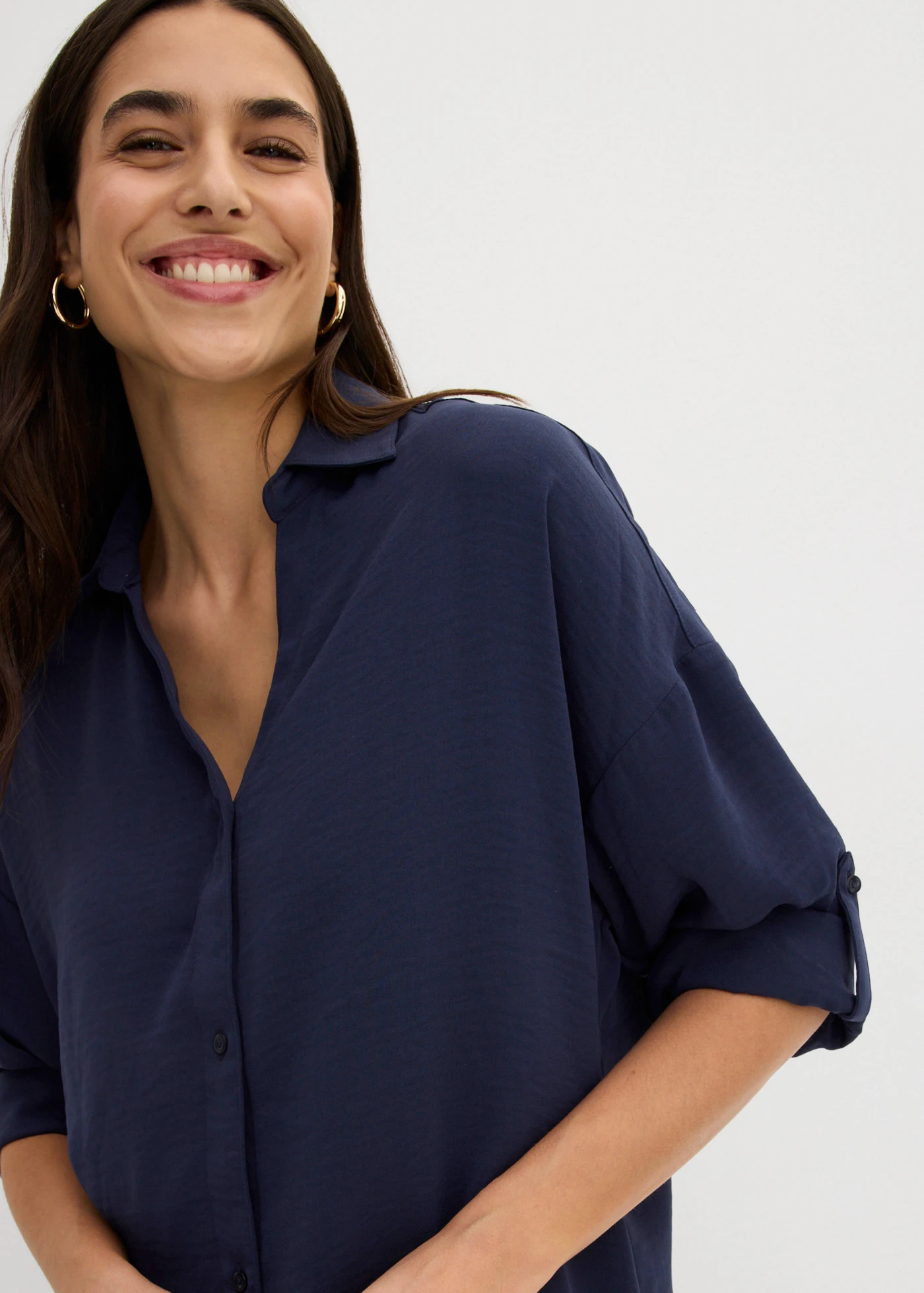 Blouse van licht crêpe • donkerblauw • bonprix online shop