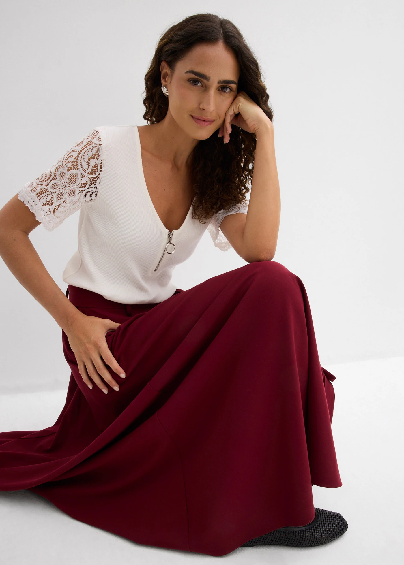 Bordás póló pamutból • gyapjúfehér • bonprix áruház