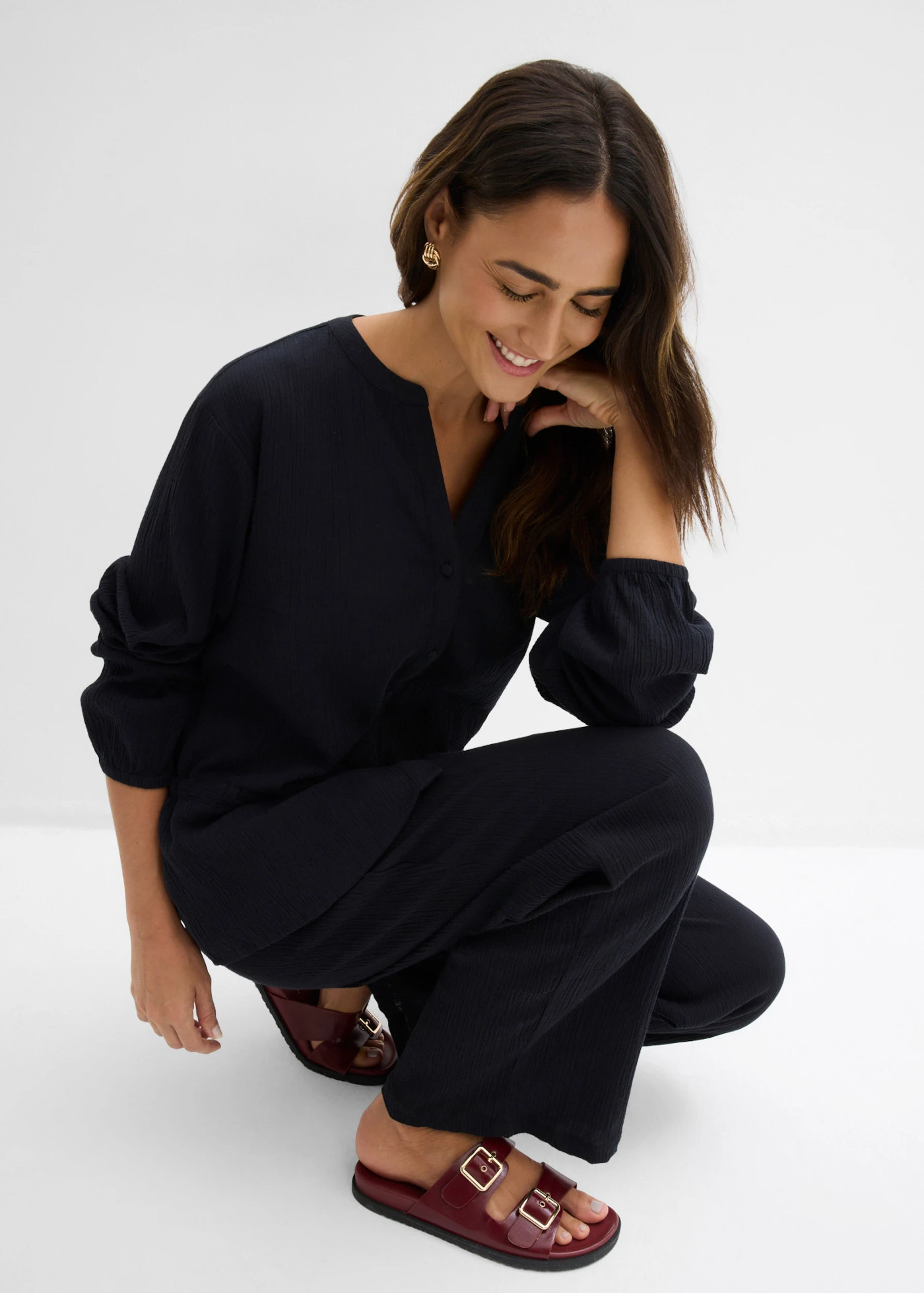 Blouse van gestructureerde crinkle • zwart • bonprix online shop