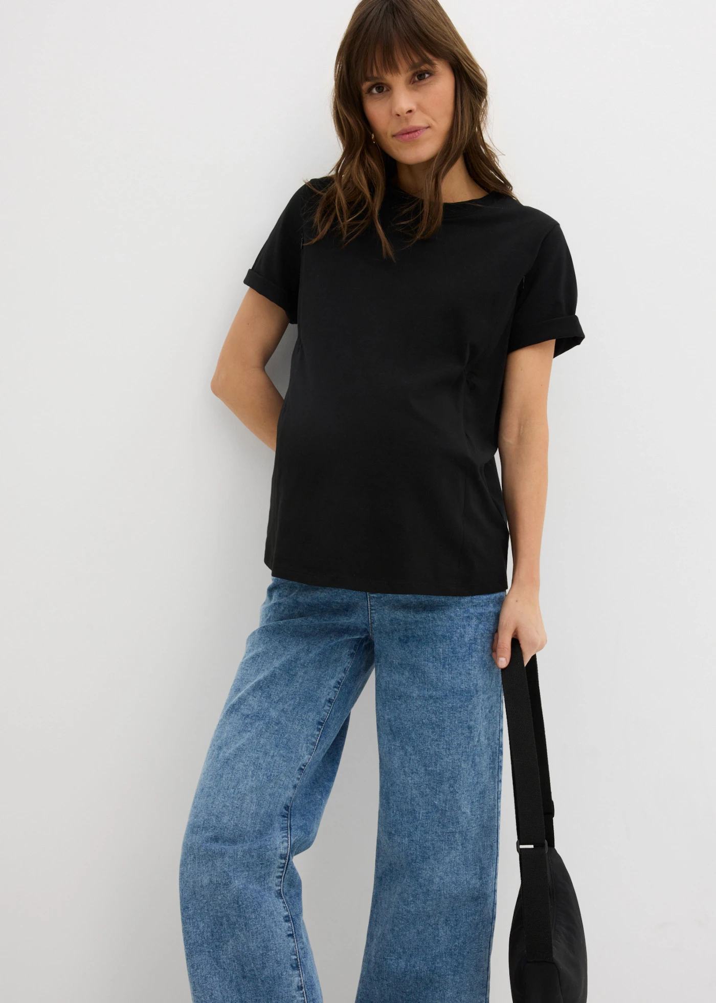 T-shirt de grossesse avec fonction d’allaitement discrète • noir • Boutique bonprix