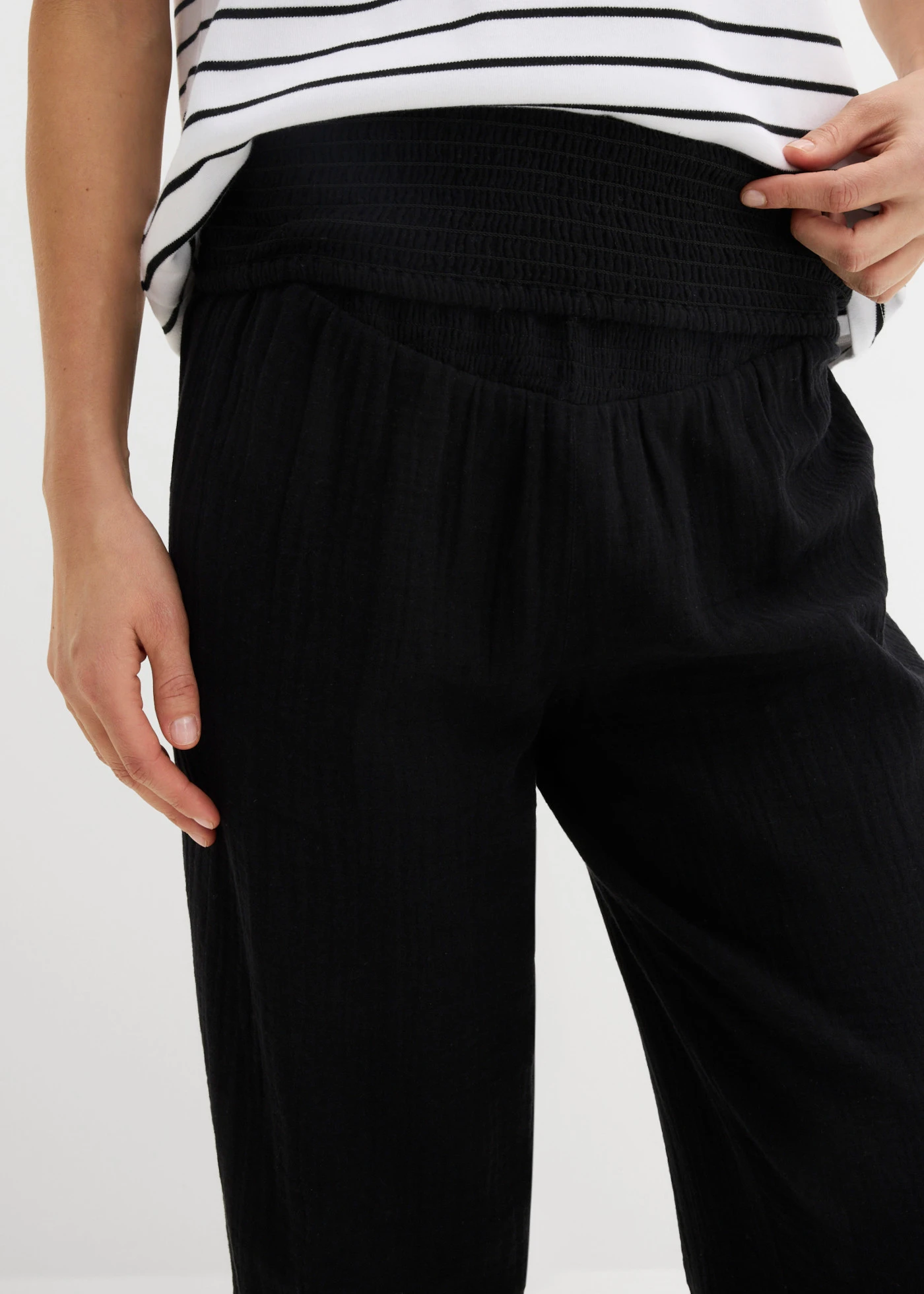 2-in-1 zwangerschapsbroek van puur katoenen mousseline • zwart • bonprix online shop