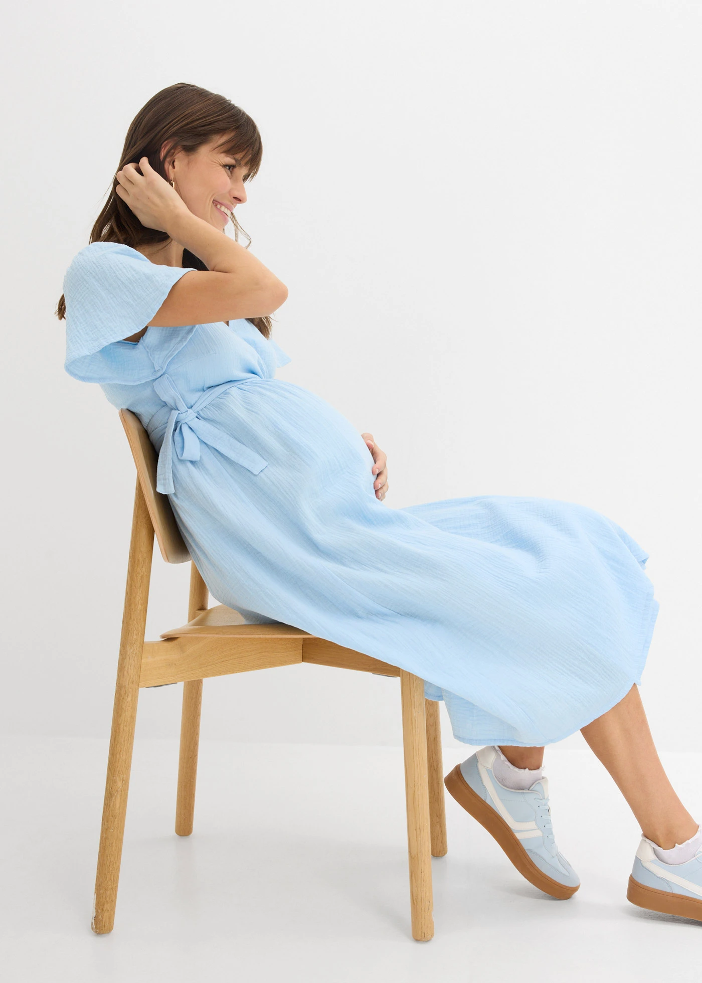 Robe de grossesse et d’allaitement en gaze de coton • bleu clair • Boutique bonprix