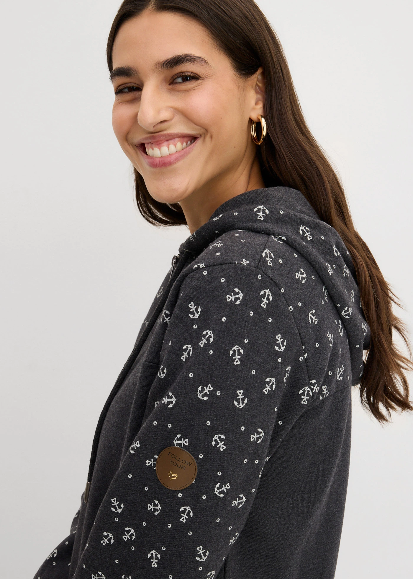 Sweat à capuche et col zippé, 100% coton • anthracite chiné/écru • Boutique bonprix