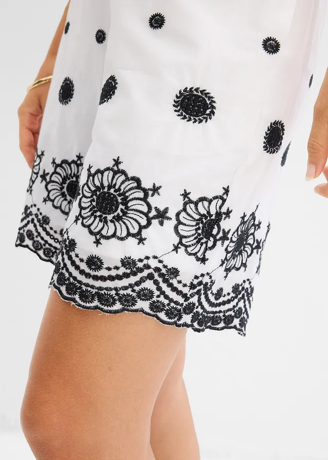 Short en twill avec dentelle ajourée • écru/noir • product-page.page-title-suffix