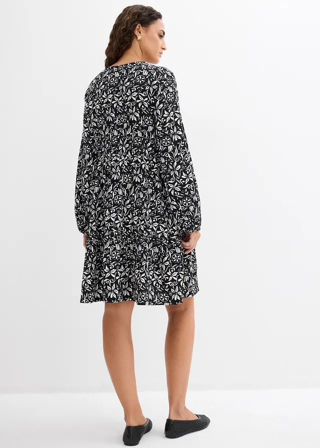 Rochie-tunică din crep subțire • negru-ecru, cu imprimeu grafic • magazin bonprix