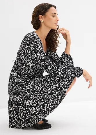 Tuniekjurk van lichte crêpe • zwart-wolwit grafische print • bonprix online shop