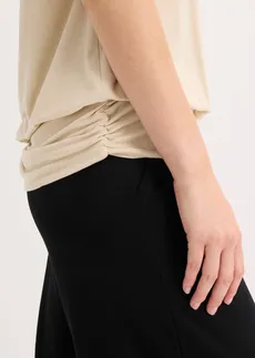 T-shirt doux en viscose extensible • sable clair • Boutique bonprix