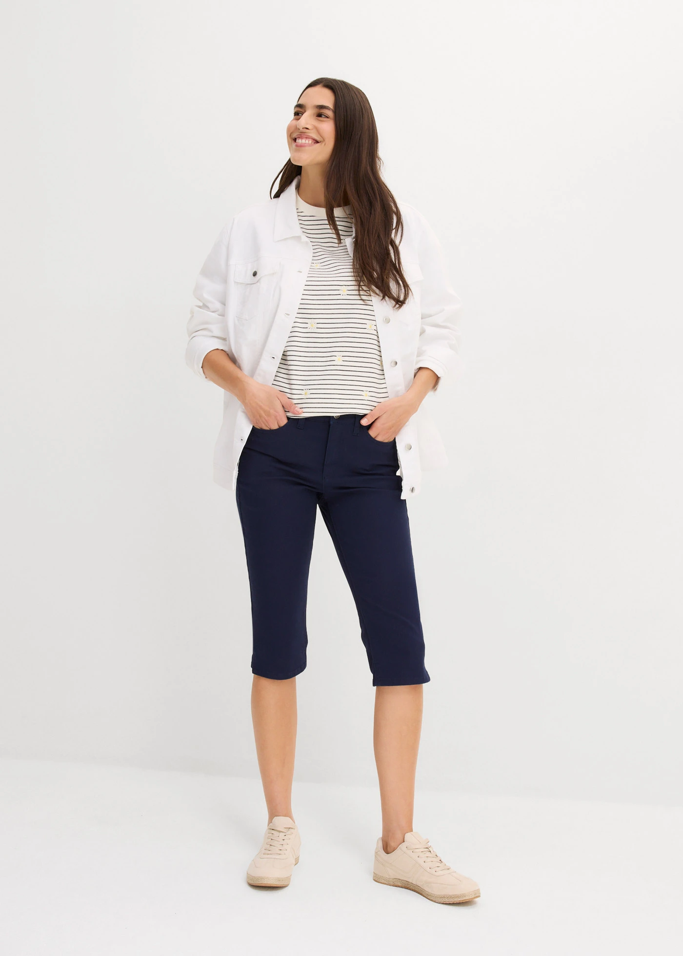 Tricou cu dungi 100% din bumbac • ecru/negru dungat • magazin bonprix