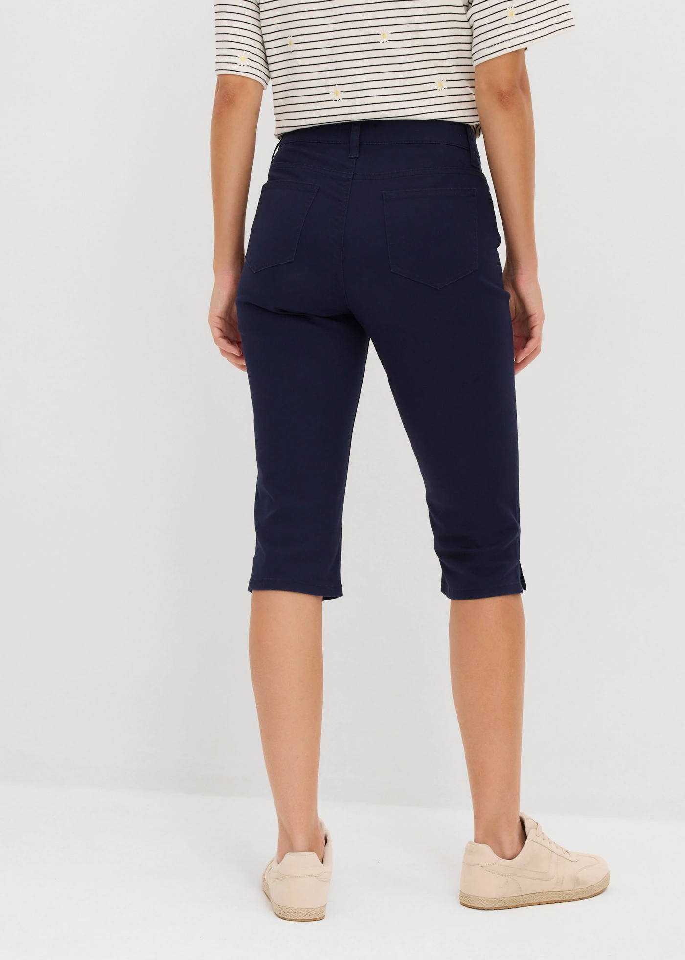 Pantalon corsaire à taille élastiquée • bleu foncé • Boutique bonprix