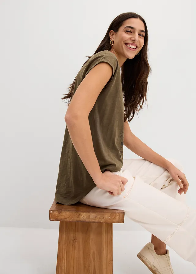 T-shirt long 100% coton • olive foncé/noir graphique • product-page.page-title-suffix