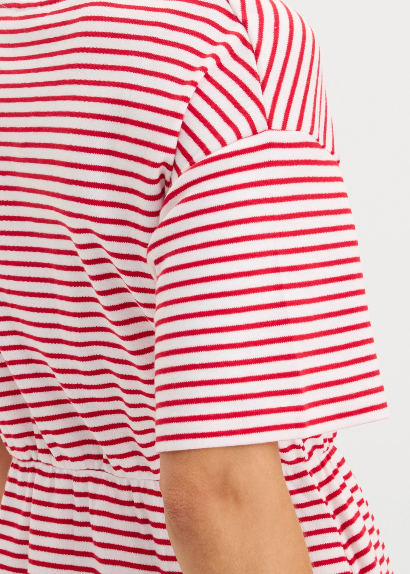 Rochie din jerse din bumbac 100% • roșu/alb dungat • magazin bonprix