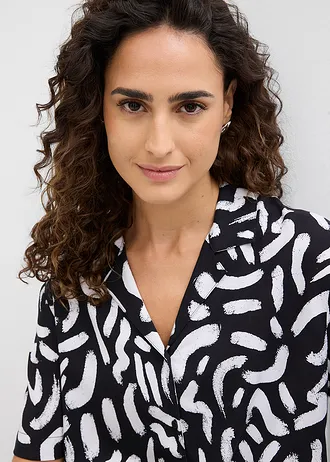 Overhemdblouse van soepele viscose • zwart-wit grafische print • bonprix online shop