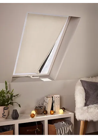 Verduisterende raamfolie met klittenband • crème • bonprix online shop