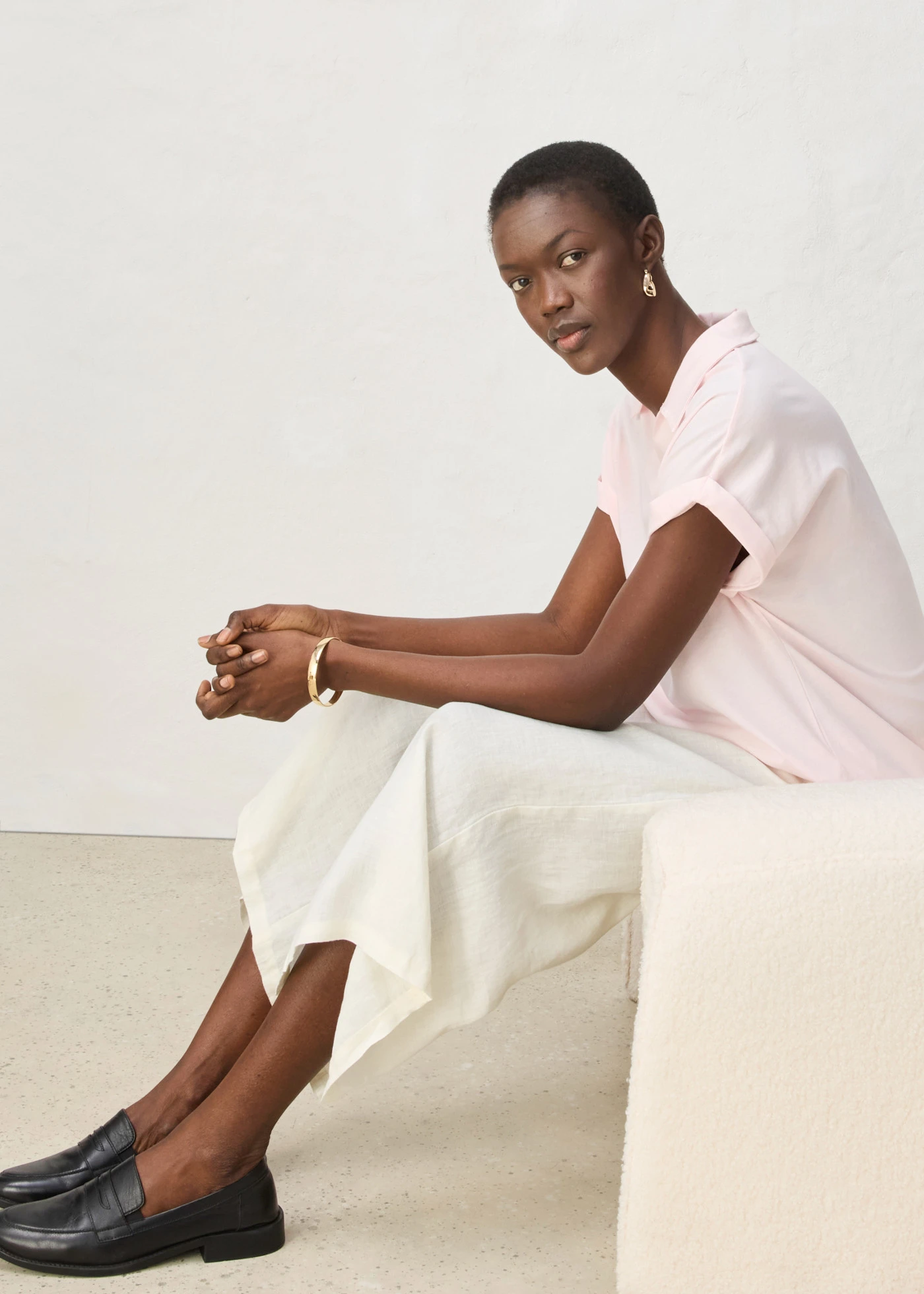 Wijd poloshirt met zijde • lichtroze • bonprix online shop