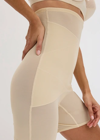 Panty sculptant, maintien modéré • poudré • Boutique bonprix