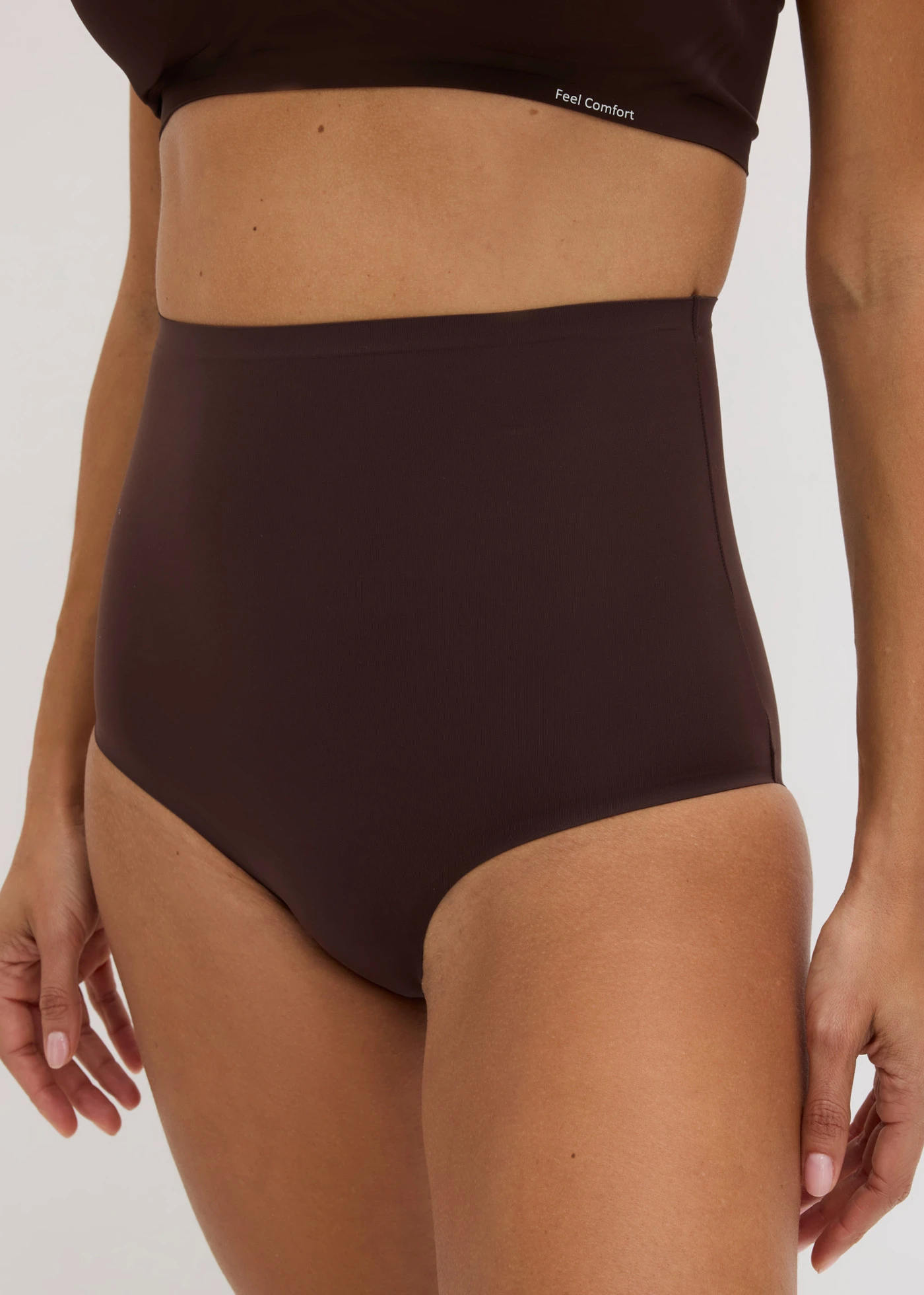 Chilot panty cu efect shape mediu (set/3 buc.) • maro închis+bej nisipiu+negru • magazin bonprix