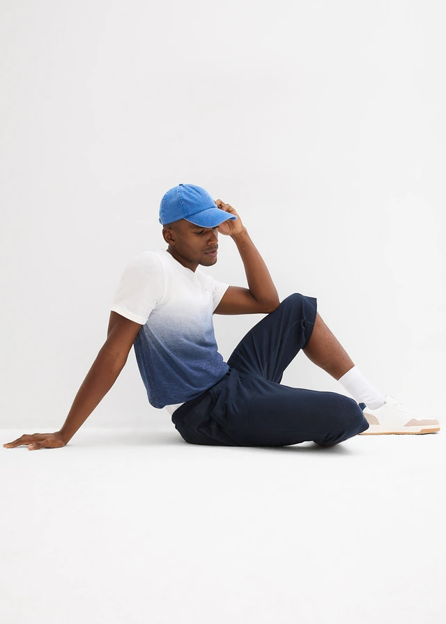 T-shirt van puur katoen, slim fit • donkerblauw/wit • product-page.page-title-suffix